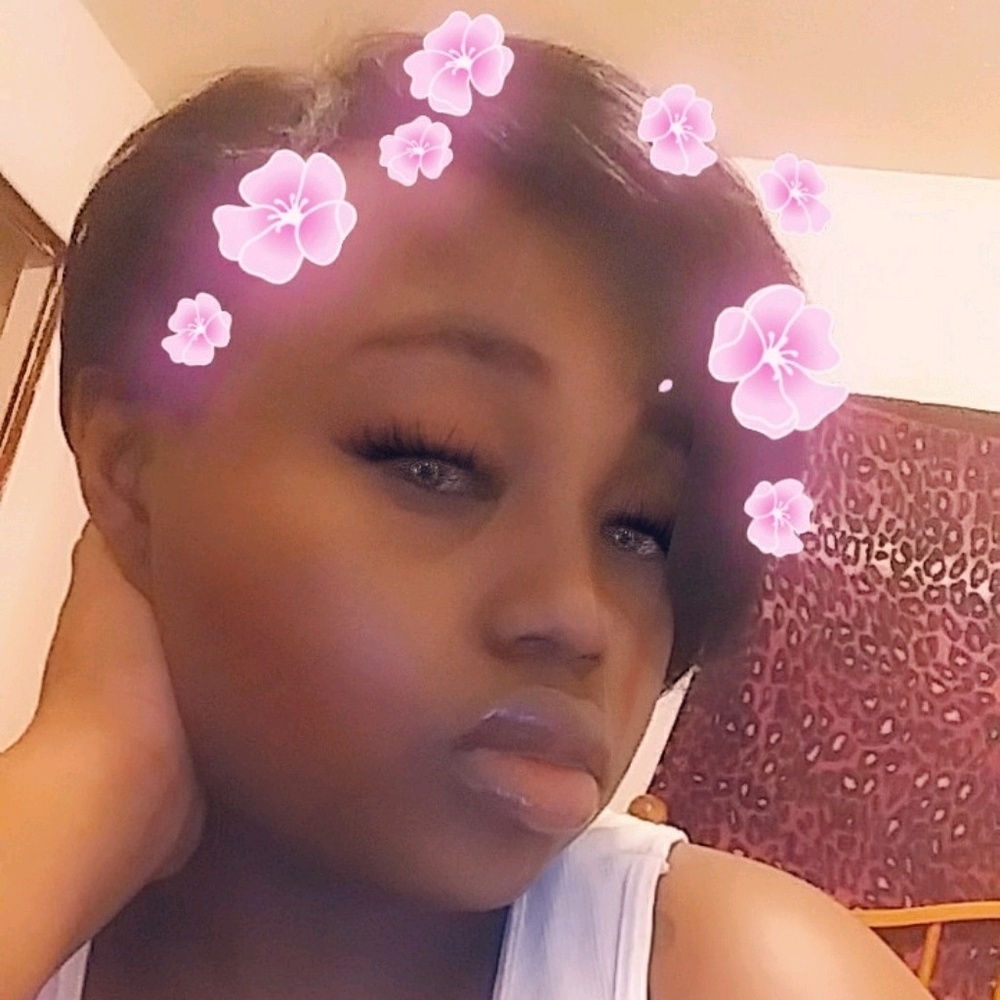 Meet your Posher, Brianna